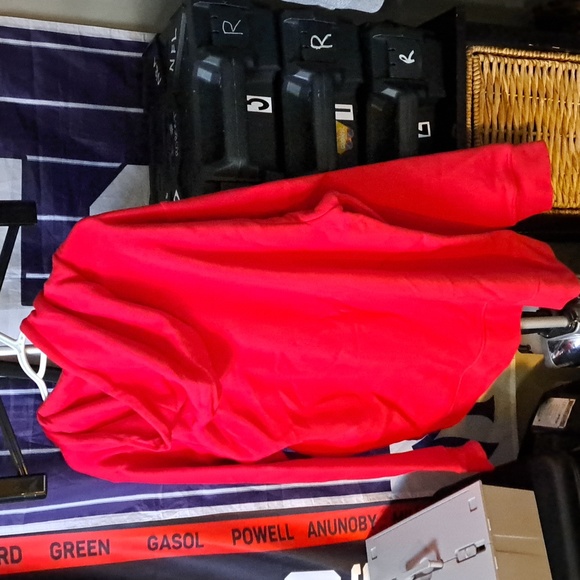 BNWOT RED ADIDAS HOODIE - Picture 2 of 2